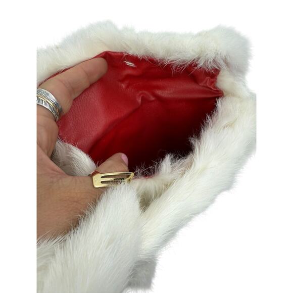 1960's handmade rabbit fur purse - Picture 3 of 6